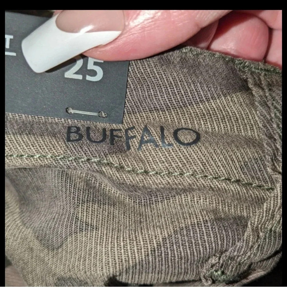 David Bitton Commander Buffalo Mid Rise Utility jogger camouflage  size 25 - Picture 11 of 16